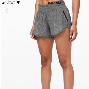 Lululemon tracker shorts “4in